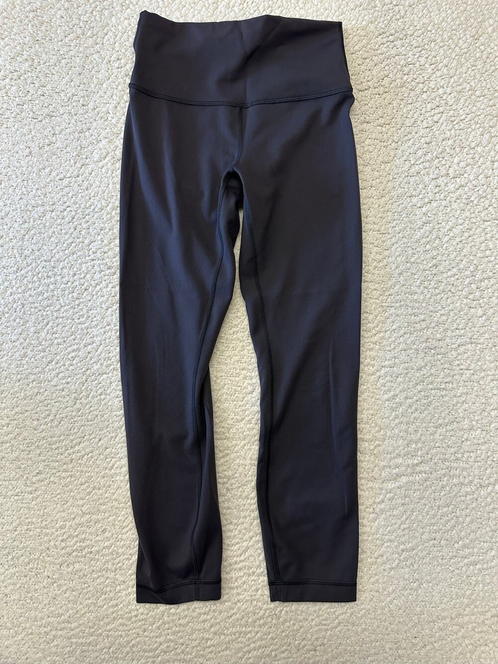 Lululemon Womens Wunder Train High Rise Crop 23" Size 6